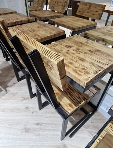 stull: Loft üslubunda masa və stul dəsti. Dəst təbii görünüşlü ağac səth və — 1