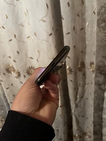 iphone x 2 ci el: IPhone X, 64 GB, Qara, Face ID — 8