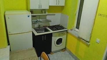 daxili kreditle evler: Kirayə verilir: mətbəx və sanitar qovşaqdan ibarət kiçik mənzil — 2