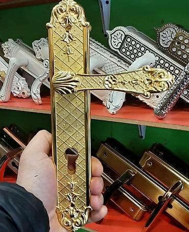 qapi ev ucun: İstenilen cesidlerde qapi zamoklari bareller petleler mexanizmiler — 2