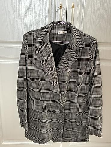 AZURA qadın pencəyi - Model: ikiqat düyməli blazer - Naqış: boz-qara