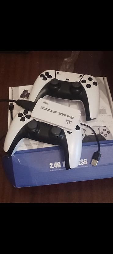 Məhsul: 2.4G Wireless “Game Stick 4K Pro” retro oyun sistemi Tərkib