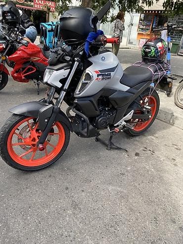 eylec diski: Yamaha - MT-15 — 2