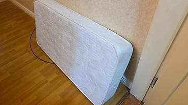 manej besik: Oğlan və qız üçün, Dördbucaq, Beşik, Dəstsiz, Matras ilə, Yellənmə mexanizmsiz — 6