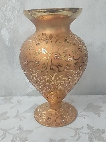 Vazalar: Bir vaza — 1