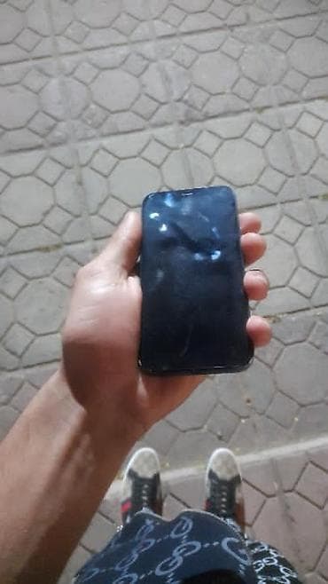 telefon iphone 12: Məhsul: ətrafli yaz deyim 3 telefon birlikde satılır Xüsusiyyətlər və — 4
