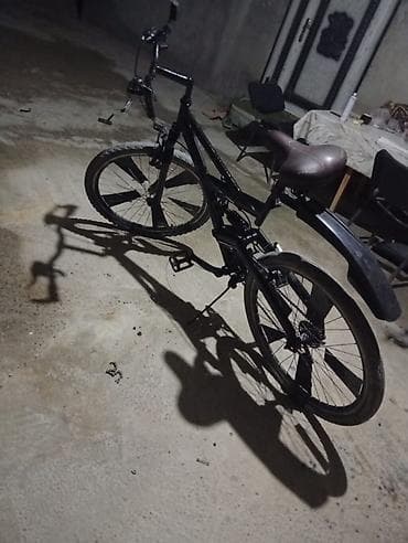 volta vsx: Dağ/şəhər tipli velosiped – tam qara dizayn - Çərçivə: möhkəm metal — 4