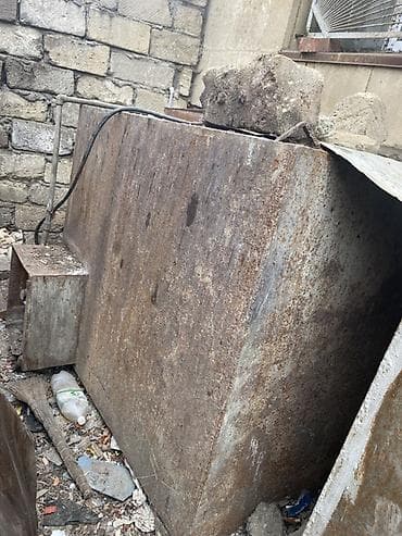 divar resmleri: Bak, Metal, 2000 l l, İşlənmiş, Ünvandan götürmə — 2