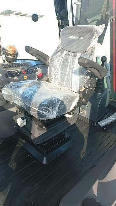 yağ filteri: Hidromek HMK 102B (2025 model) Texnika ideal vəziyyətdədir, tam saz və — 8