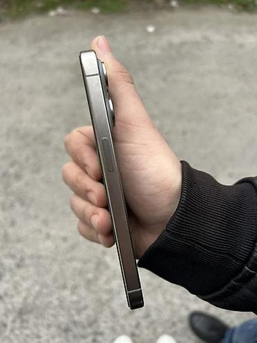 go pro camera: IPhone 15 Pro, Natural Titanium, Face ID — 7