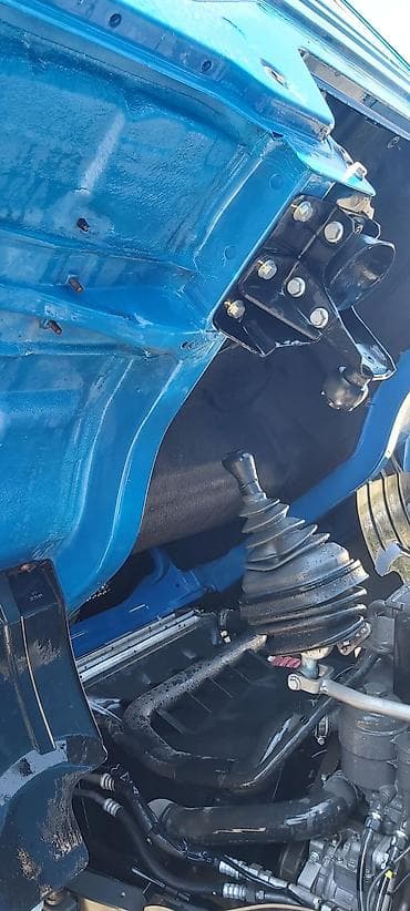vito disk: Mercedes-Benz yük maşını – bortlu platforma Xüsusiyyətlər: - — 5