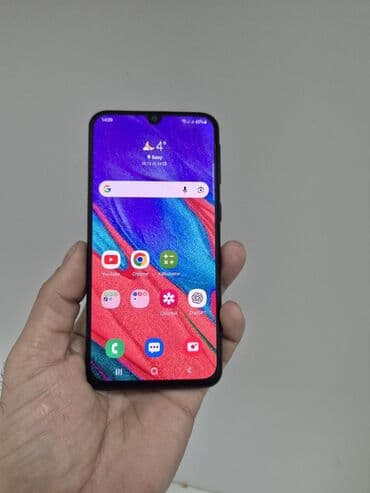 Samsung Galaxy A40, 64 GB, rəng - Qara