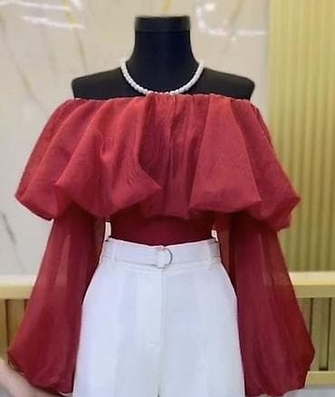 bil: Təzədir geyinilməyib Qadınlar üçün off-shoulder bluz - Rəng: tünd — 1