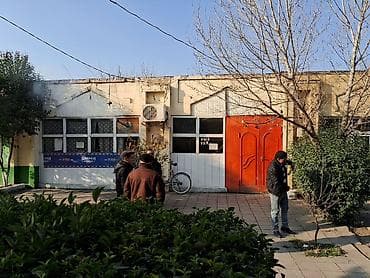 şəki rayonu: Ağsu rayon bazar və köhnə xəstəxanin yani300kvm qazı işığı suyu var — 4