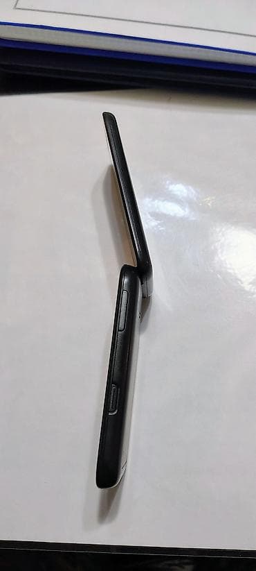 korq pa 80: Nokia 2 V Tella, rəng - Qara, Düyməli — 3
