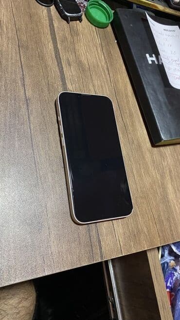 ipad mini beş: IPhone 13, Белый — 2