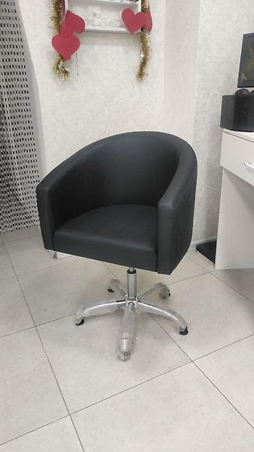 paletdən mebel: 2 ədəd salon kreslosu 1i 200 Azn❗Yenidir,heç işlənməyib.Ünvan — 2