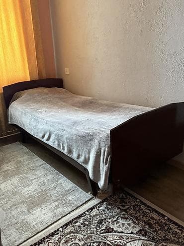 Односпальная кровать, Без подьемного механизма, Без матраса, Без выдвижных ящиков