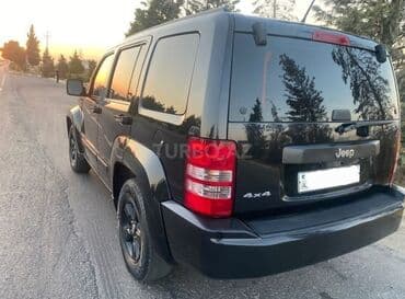 barter masinla: Jeep Liberty: 3.7 l | 2013 il 125000 km Ofrouder/SUV — 2