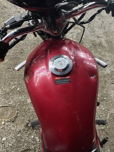 moped kuba: Moped/Motosiklet – 50cc sinif Xüsusiyyətlər: - Rəng: qırmızı, qara və — 7