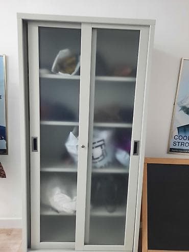 antikvar mebel: Möhkem şkaf
Endirim var — 1