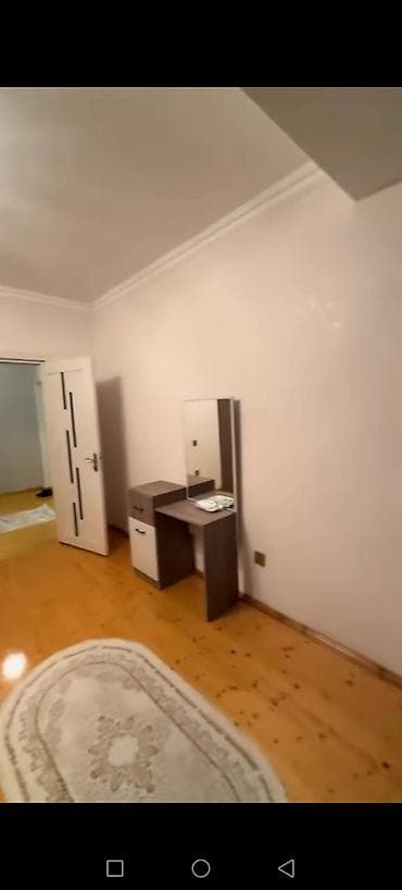 Feteli Xan Koyski kuc 200 sayli mektebin yani. Genclik metrosun — 3