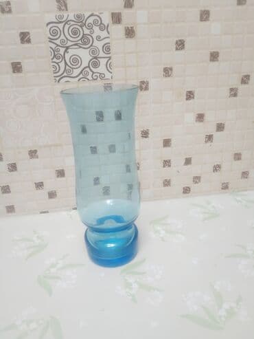 dekarativ guller: Bir vaza — 1