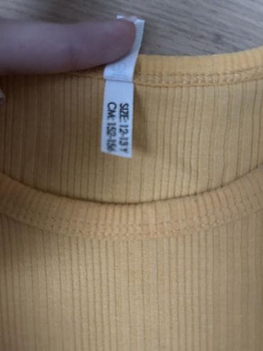 Bayram kostyumları: 2 manat(12-13 il uçun kofta) Defacto — 3