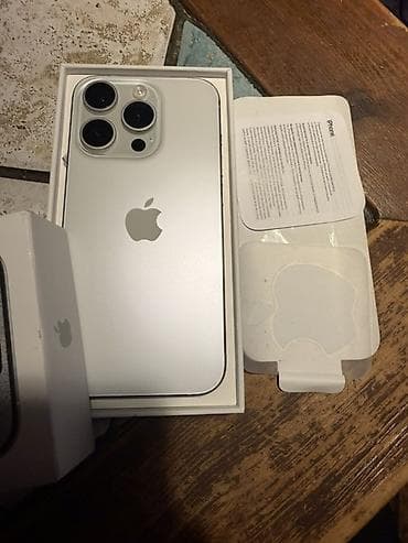 iphone komputer: IPhone 15 Pro, Gümüşü, Simsiz şarj — 2