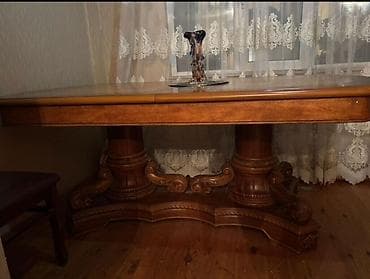 ikinci el stol: Masa 180 azn.Ela veziyyetde acilandir.Tecili evden cixmalidir. Unvan — 3