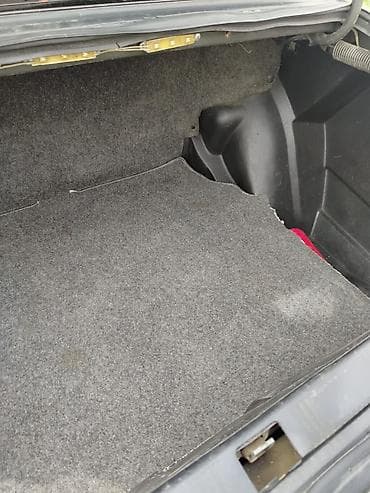 mersedes 190 sol guzgusu: Mercedes-Benz 190 (W201): 2 l | 1990 il Sedan — 9