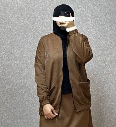 весогонка костюм бишкек: *Sport, Ətəkli Dəst.* *Parça: Nabuk.* *Ölçü: Standart: (38 40, 42, 44 — 9