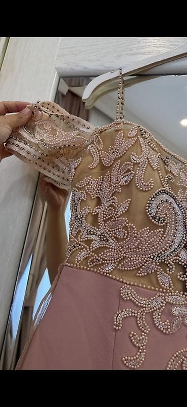 muncuq: S/XS ölçü, Elatus moda evində Tarık ediz parçası ilə tikilib, arxa — 1
