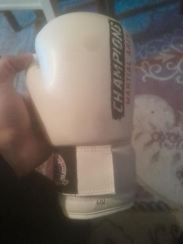 boks elcek: Eftcilerde Məhsul: “Champions Martial Arts” boks əlcəkləri - — 2