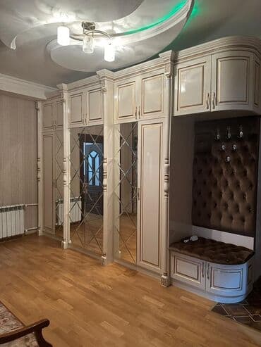 nərimanovda evler: Kirayə mənzil veril. Unvan Nerimanov Tehsil nazirliyinin yanı. 19 — 3