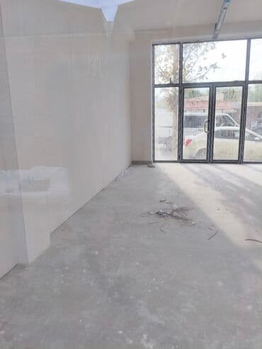 Alfa Romeo: Gəncə ş. Sərcə bazarın qabaq yol qıragı gedış gəlişin sıx oldugu — 8