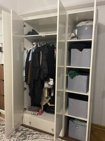 гладильная доска тумба: Распашной, 3 двери Прямой шкаф, Гардеробный шкаф — 3