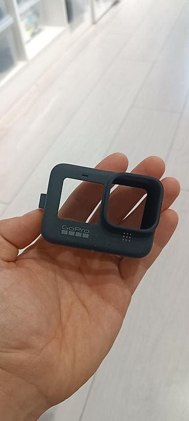 go pro camera: GoPro hero 9/10/11/12 Original Black Silicone Case — 1