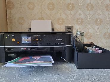 Epson Stylus Photo PX660 çoxfunksiyalı printer əla vəziyyətdə
