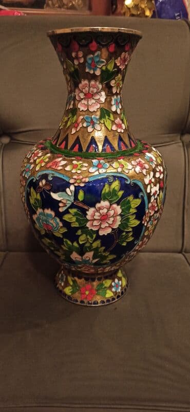 Antik dekor kolleksiyası – 4 ədəd 1) Emallı metal fincan altlıq/şüşə