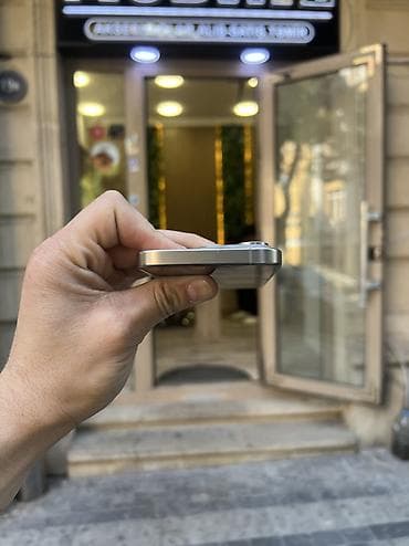kredit iphone: IPhone 15 Pro, 256 GB, Natural Titanium, Zəmanət, Simsiz şarj, Face ID — 7