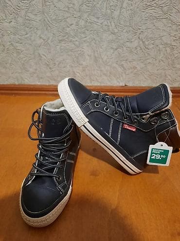 b class makasin: Rəng - Göy Krossovkalar, Ölçü: 36, Oğlan üçün — 1