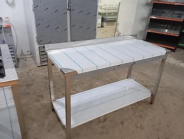 Nerjaveyka masalar və restoran avadanlıqları hazırlanır. İstənilən