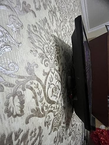 Б/у Телевизор Hisense LCD 43" HD (1366x768), Самовывоз — 3