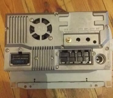 islenmis monitorlar: S class monitor. İşlək vəziyyətdədir.USB,disk, radio işləyir. W220 — 3