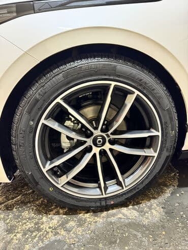 17 lik disk teker satilir: R18 disk teker 245/45/18 5 gundur alinib, cemi 500km yol gedib — 3