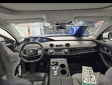 mercedes e240 kompressor: Changan Uni-K: 1.5 l | 2024 il Krossover — 4