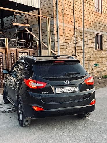 satisda olan mini traktorlar: Hyundai ix35: 2 l | 2015 il Krossover — 5