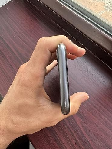 irşad iphone: IPhone 11, Qara, Face ID — 3