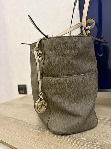 portmane: Michael Kors tote çanta İdeak vəziyyətdə. Dəridir. Lazerlə işlənmiş — 4